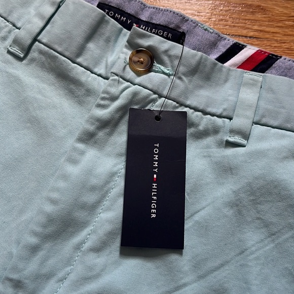 Tommy Hilfiger Shorts / 40W / New / Blue - Picture 2 of 9